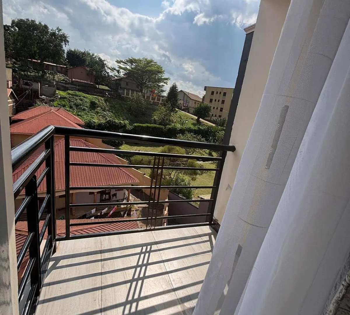 Kisaasi-Kyanja Luxe Apartment Kampala